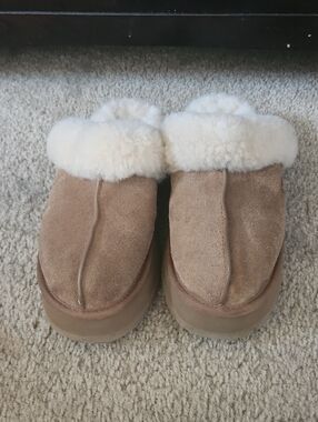 UGG Women's Disquette Chestnut Suede Shearling Platform Clog Mule Slippers